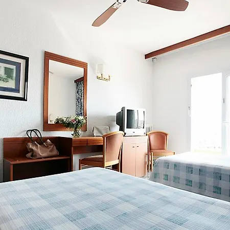 Prestige Goya Park 3* Ρόζες