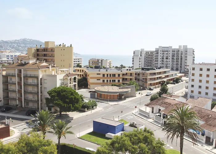 Prestige Goya Park 3*